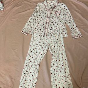 Secret Treasures Redbird/Cardinal Print Pajama Set